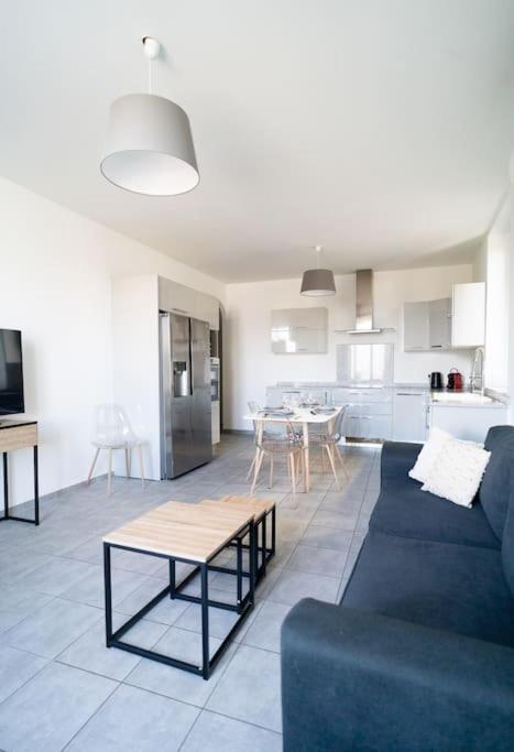 Appartement T4 Vue Mer Proche Gare Et Centre Ville أجاكسيو المظهر الخارجي الصورة