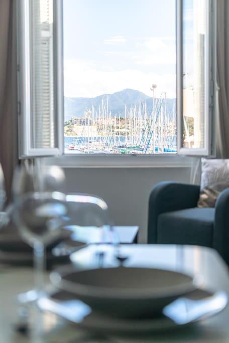 Appartement T4 Vue Mer Proche Gare Et Centre Ville أجاكسيو المظهر الخارجي الصورة